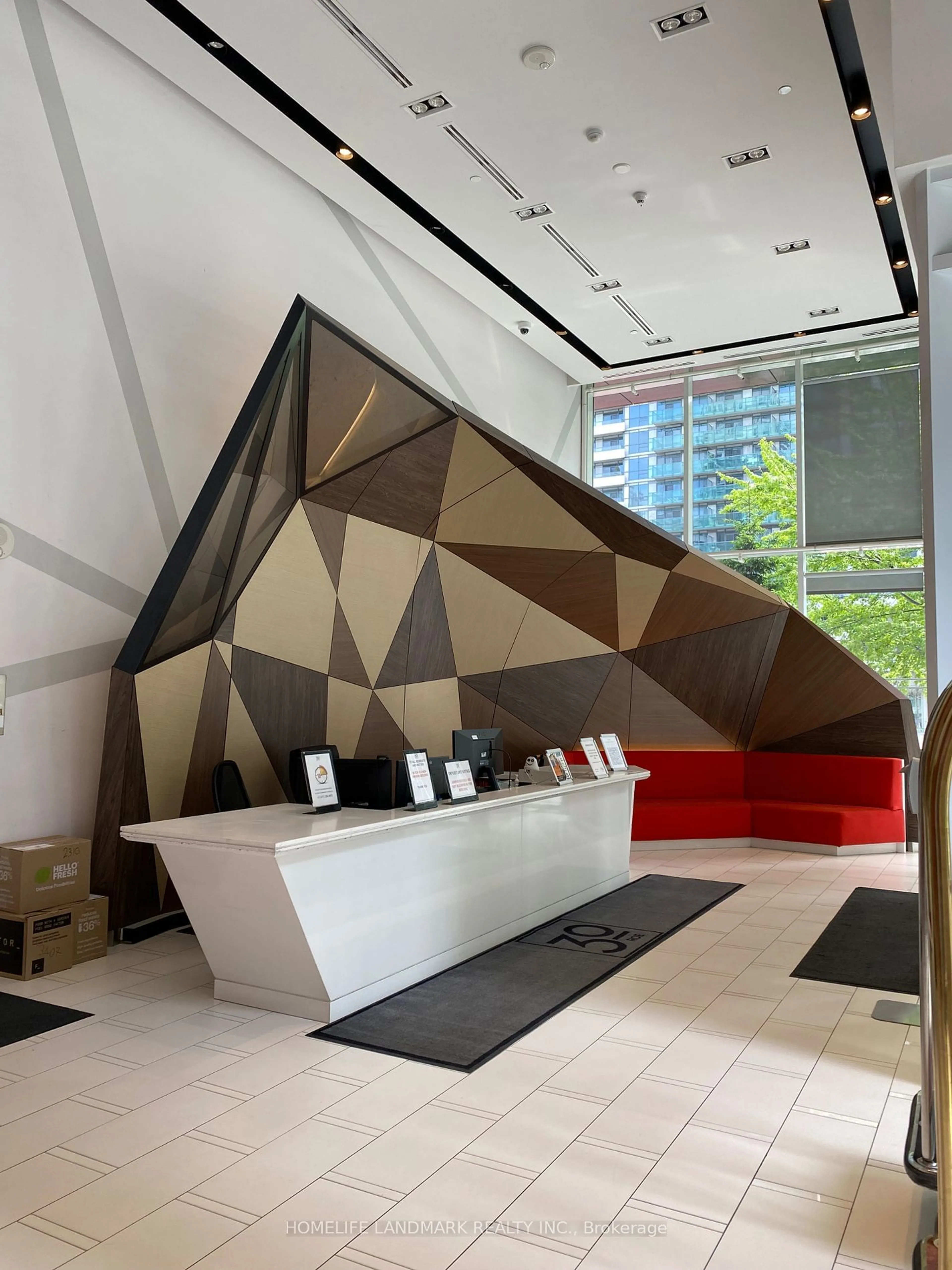 Indoor lobby for 30 Roehampton Ave #2903, Toronto Ontario M4P 0B9