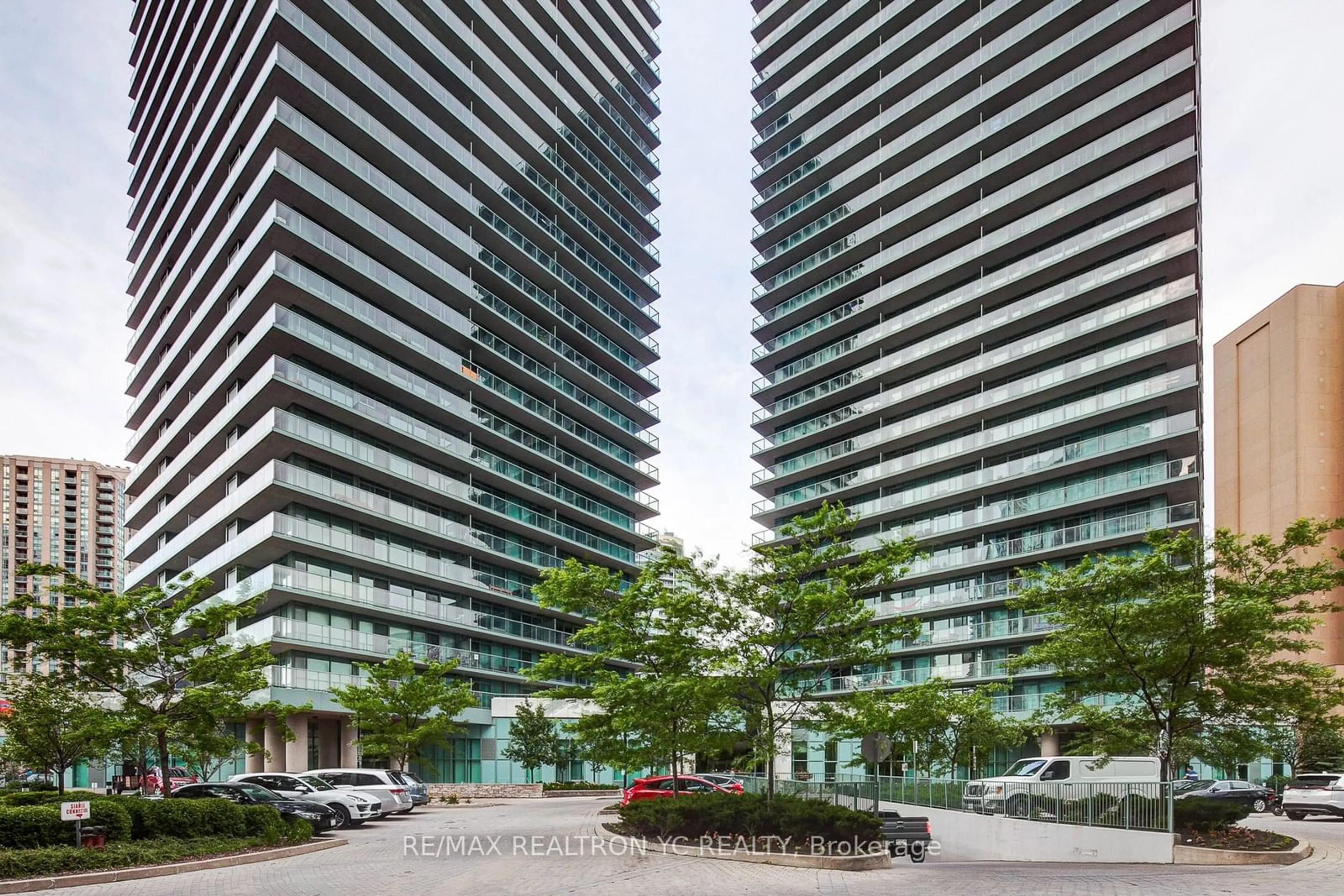 A pic from exterior of the house or condo for 5508 Yonge St #1101, Toronto Ontario M2N 7L2