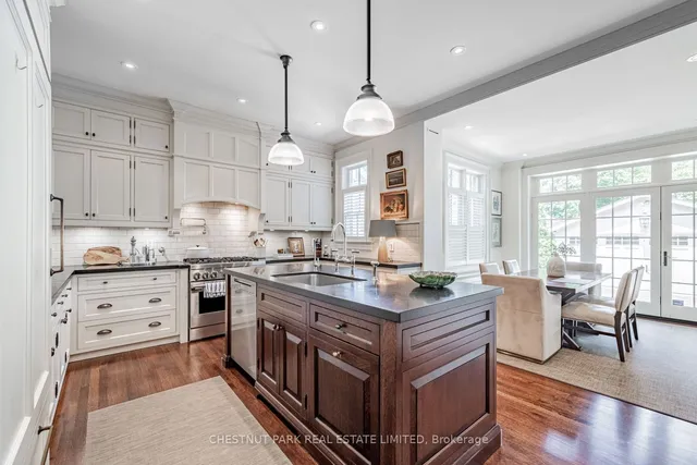 Additional property image - 32 Roxborough St