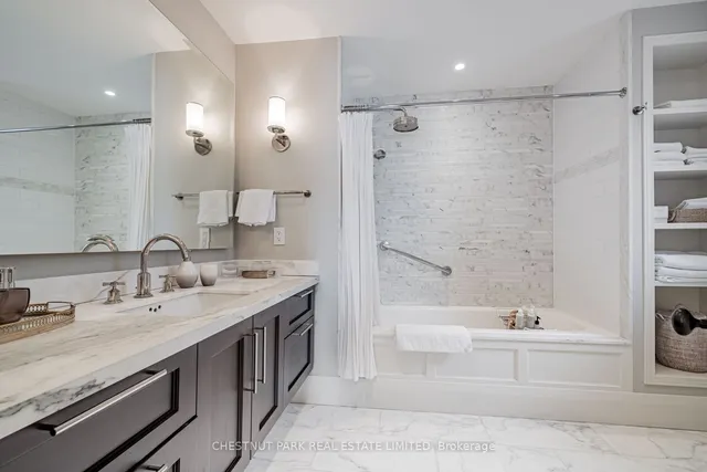 Additional property image - 32 Roxborough St