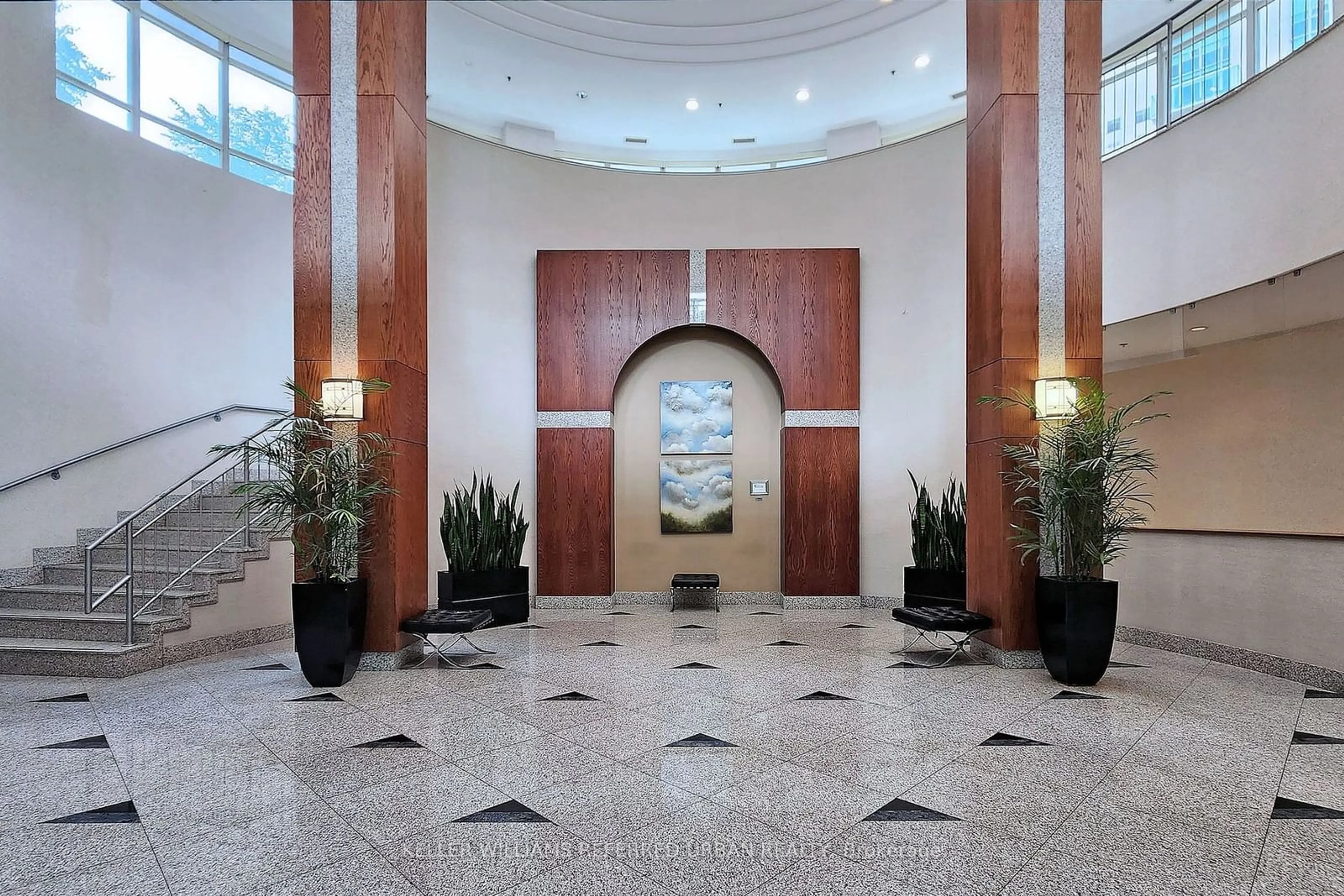 Indoor lobby for 18 Harrison Garden Blvd #611, Toronto Ontario M2N 7J7