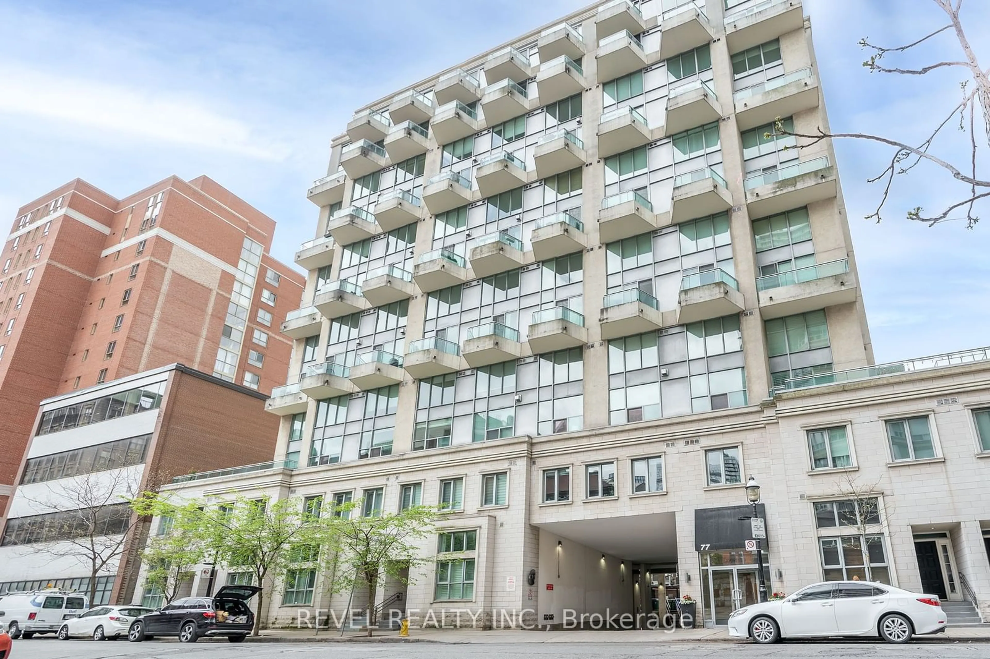 A pic from exterior of the house or condo for 77 Lombard St #506, Toronto Ontario M5C 3E1