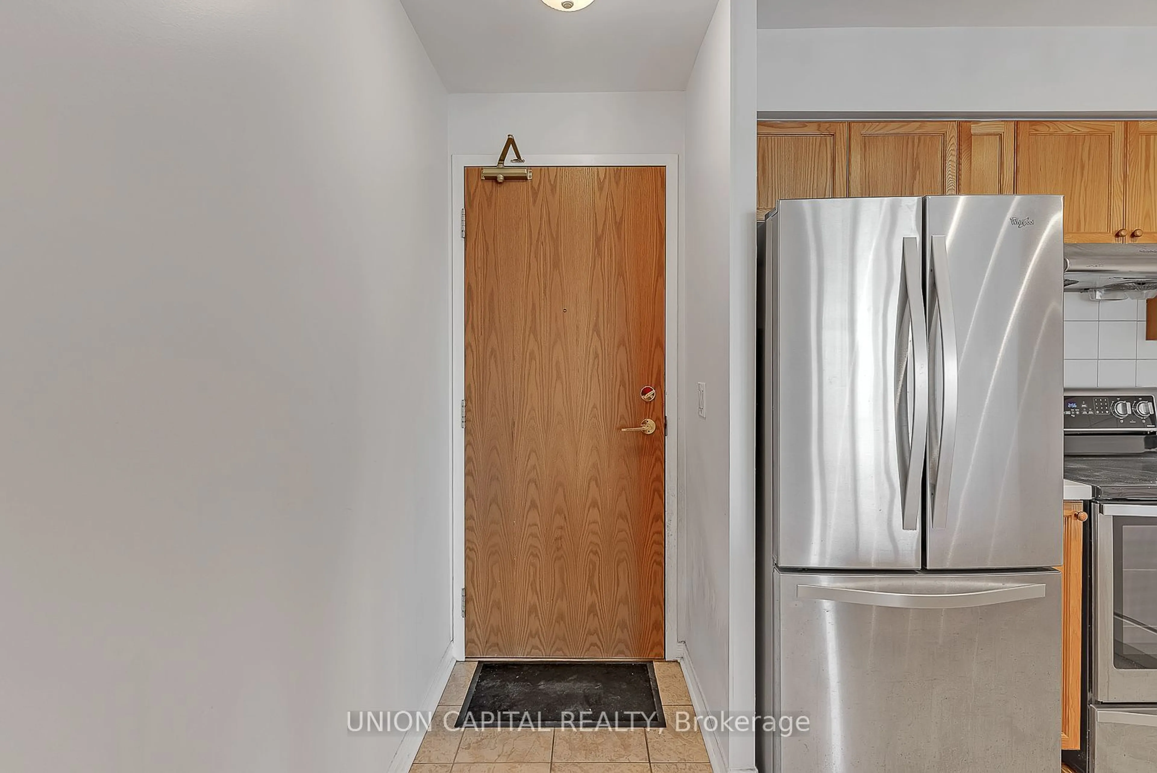 Indoor entryway for 5508 Yonge St #1508, Toronto Ontario M2N 7L2