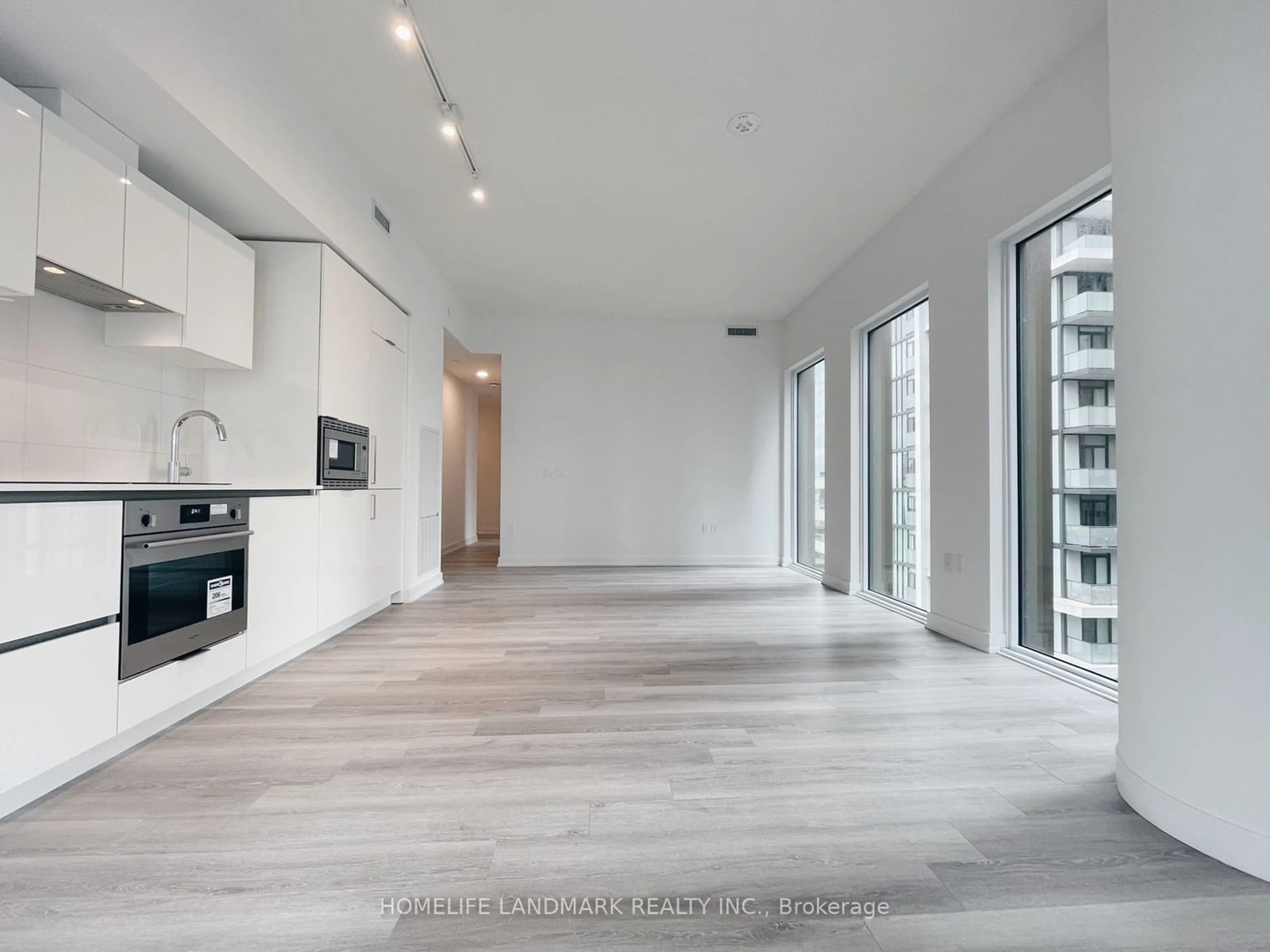 Other indoor space, wood floors for 238 Simcoe St #1804, Toronto Ontario M5T 1T4