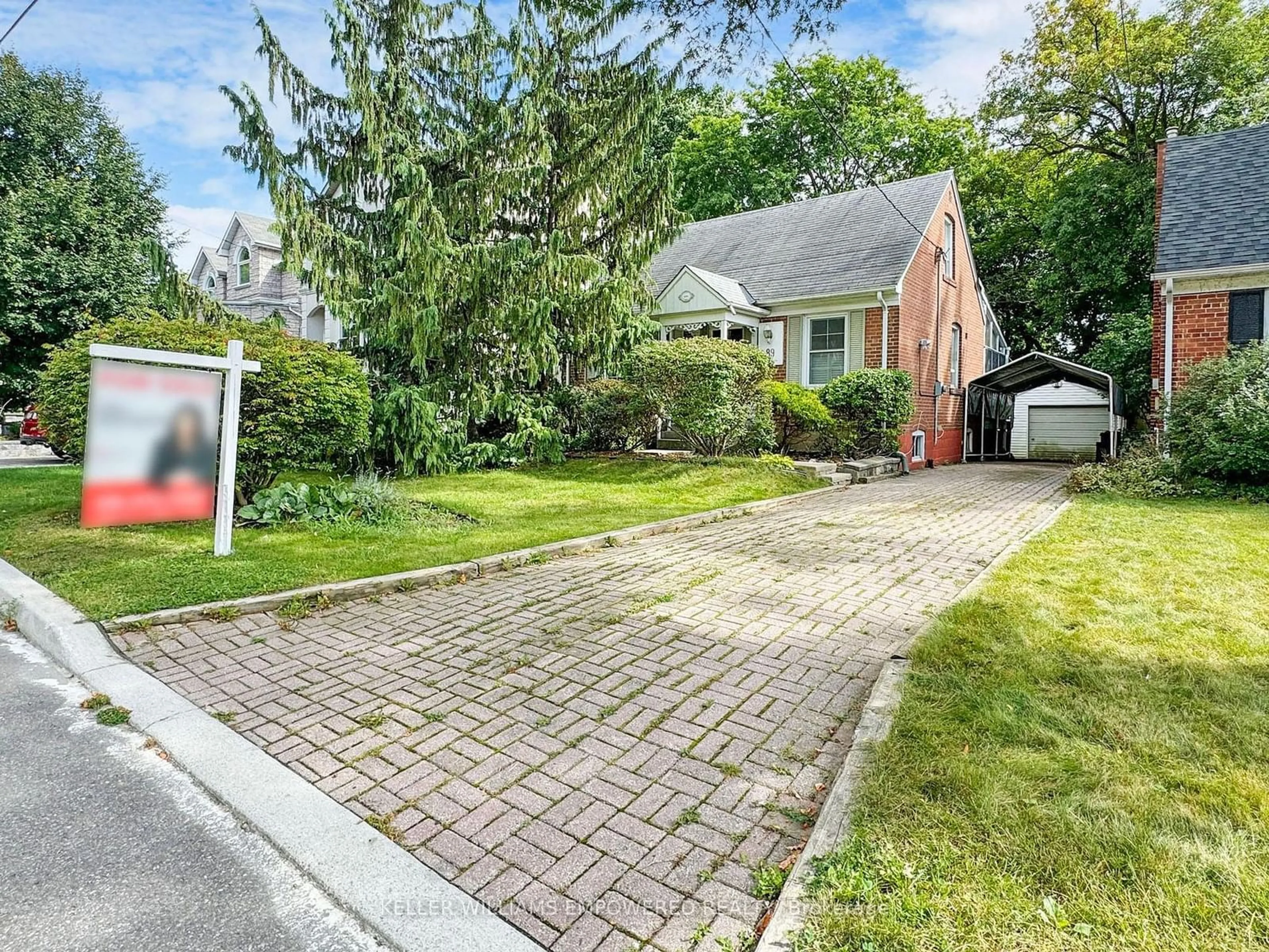 Frontside or backside of a home, the street view for 89 Norton Ave, Toronto Ontario M2N 4A4