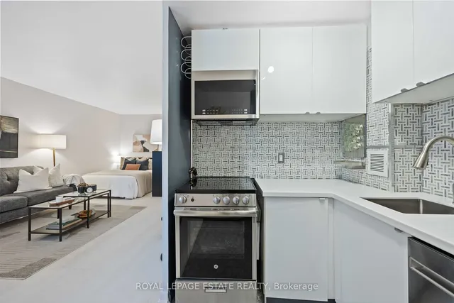 Additional property image - 21 Dale Ave Unit 605