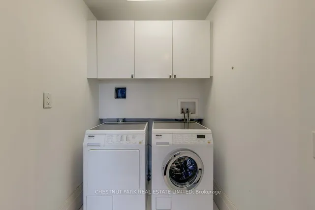 Additional property image - 4 Lowther Ave Unit 505