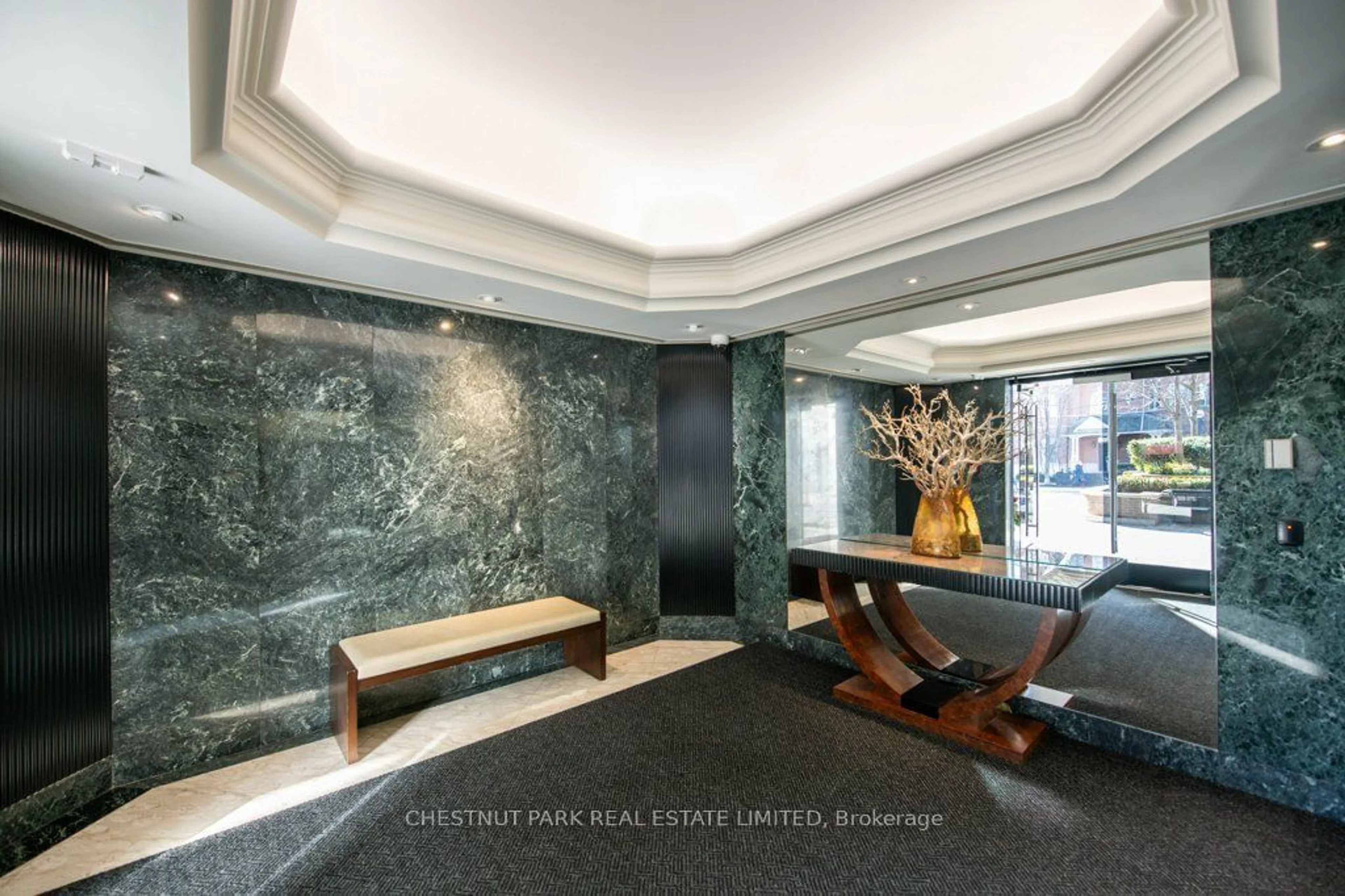 Indoor lobby, unknown floor for 4 Lowther Ave #505, Toronto Ontario M5R 1C6