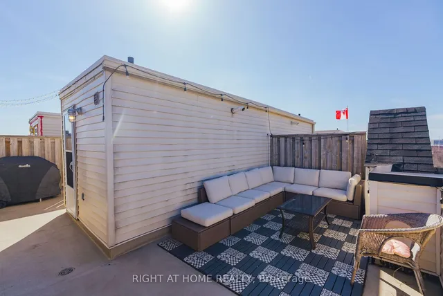Additional image 5 of 1837 Eglinton Ave Unit 229