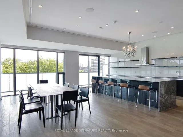 Additional property image - 1815 Yonge St Unit 405
