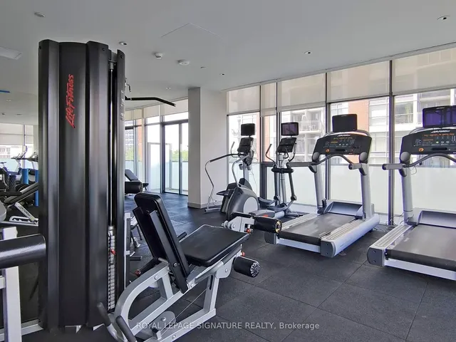 Additional property image - 1815 Yonge St Unit 405