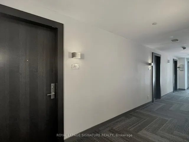 Additional property image - 1815 Yonge St Unit 405