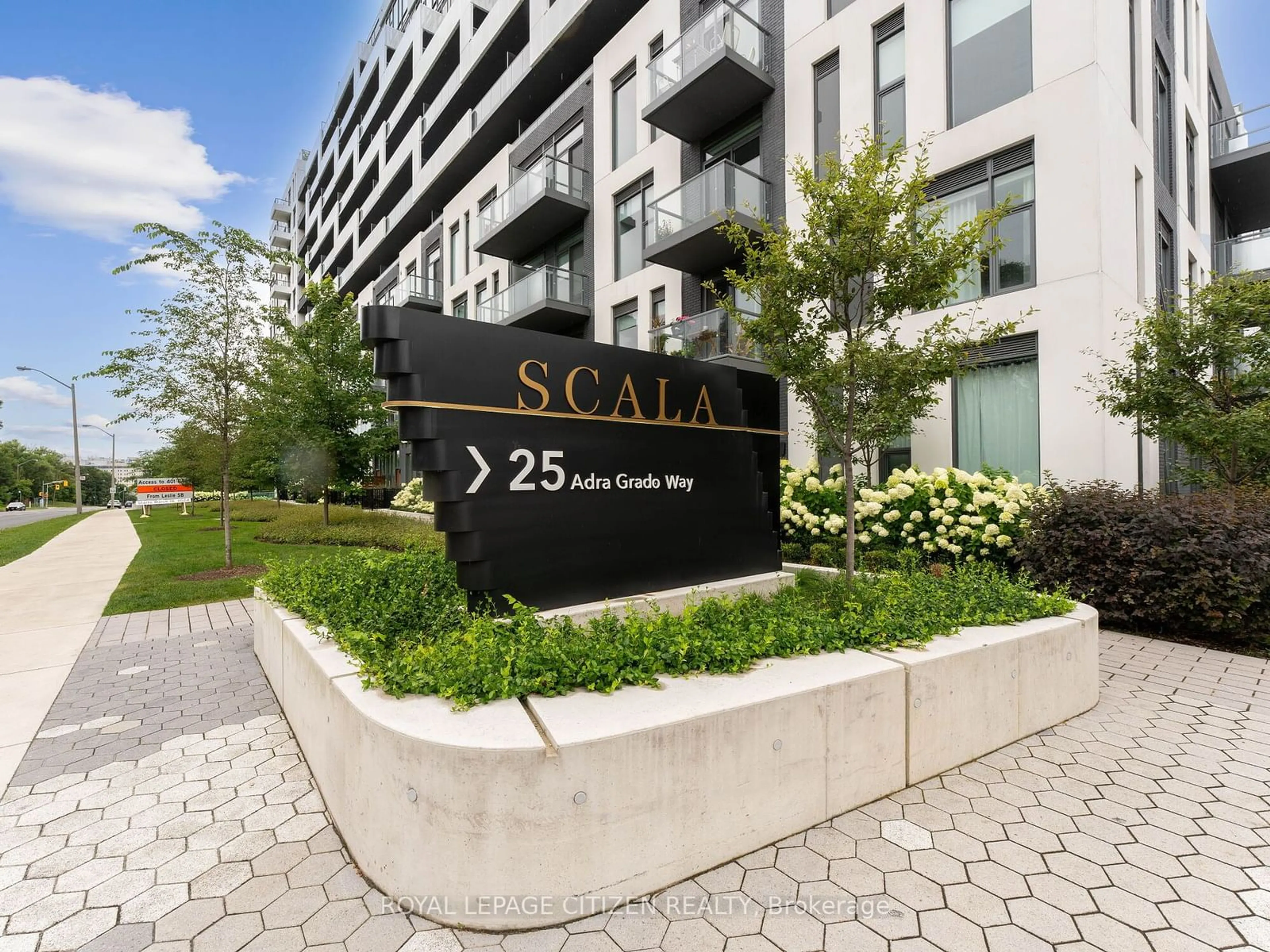 A pic from exterior of the house or condo for 25 Adra Grado Way #940, Toronto Ontario M2J 0H6