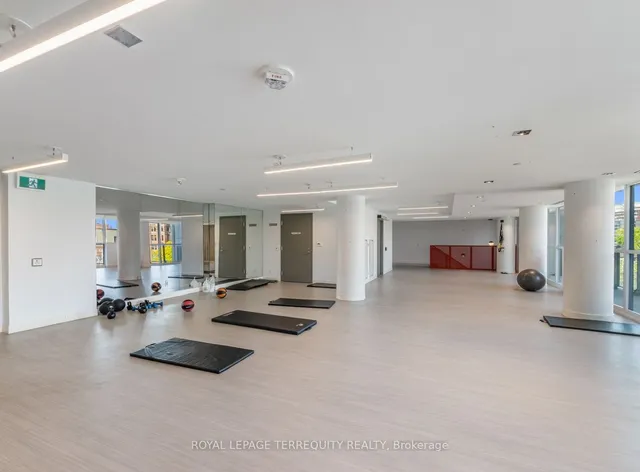 Additional property image - 120 Parliament St Unit 1405