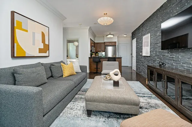 Additional property image - 319 Merton St Unit 716