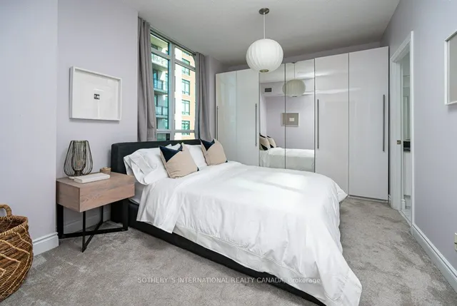Additional property image - 319 Merton St Unit 716