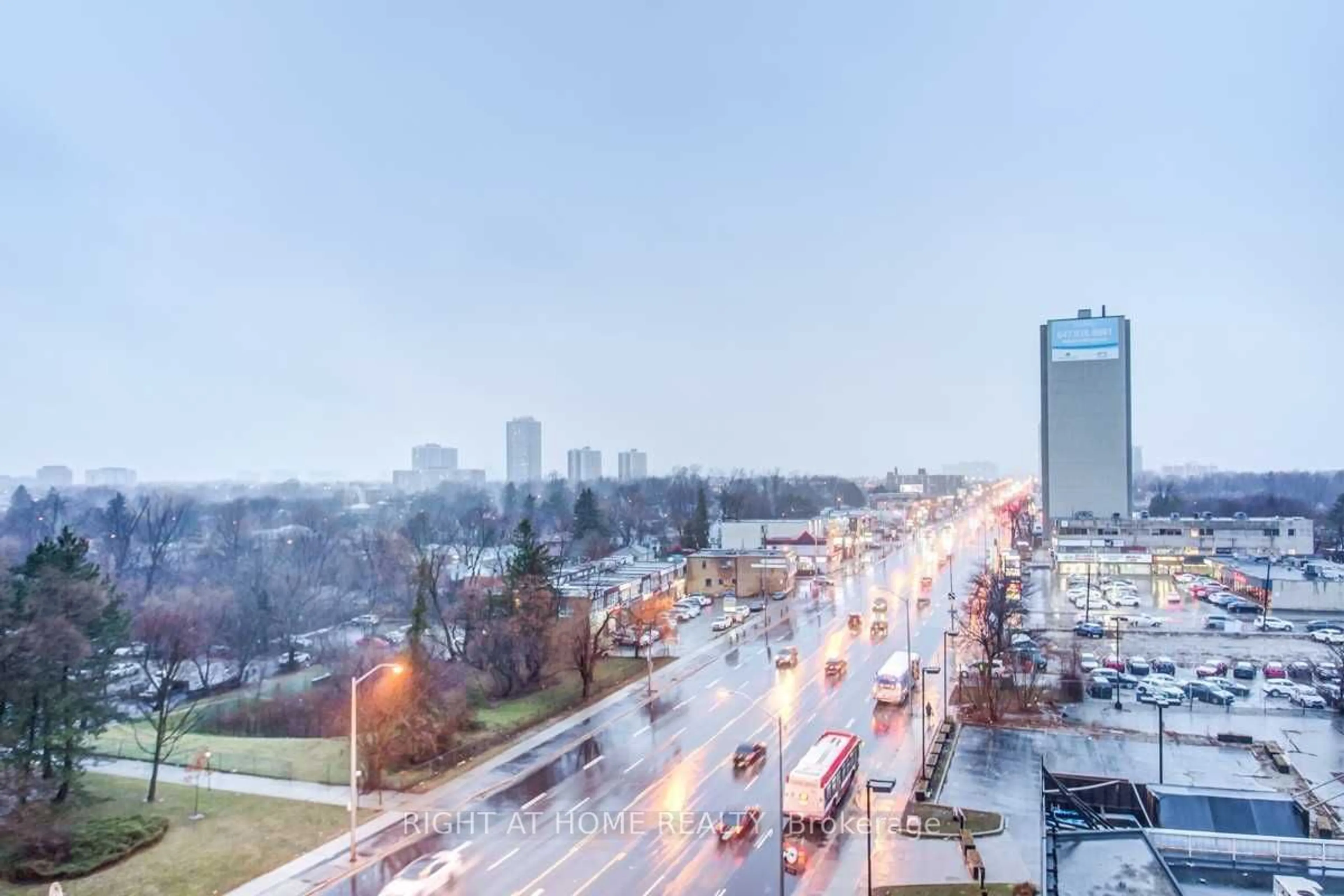 A view of a street for 5949 Yonge St #808, Toronto Ontario M2M 3V8