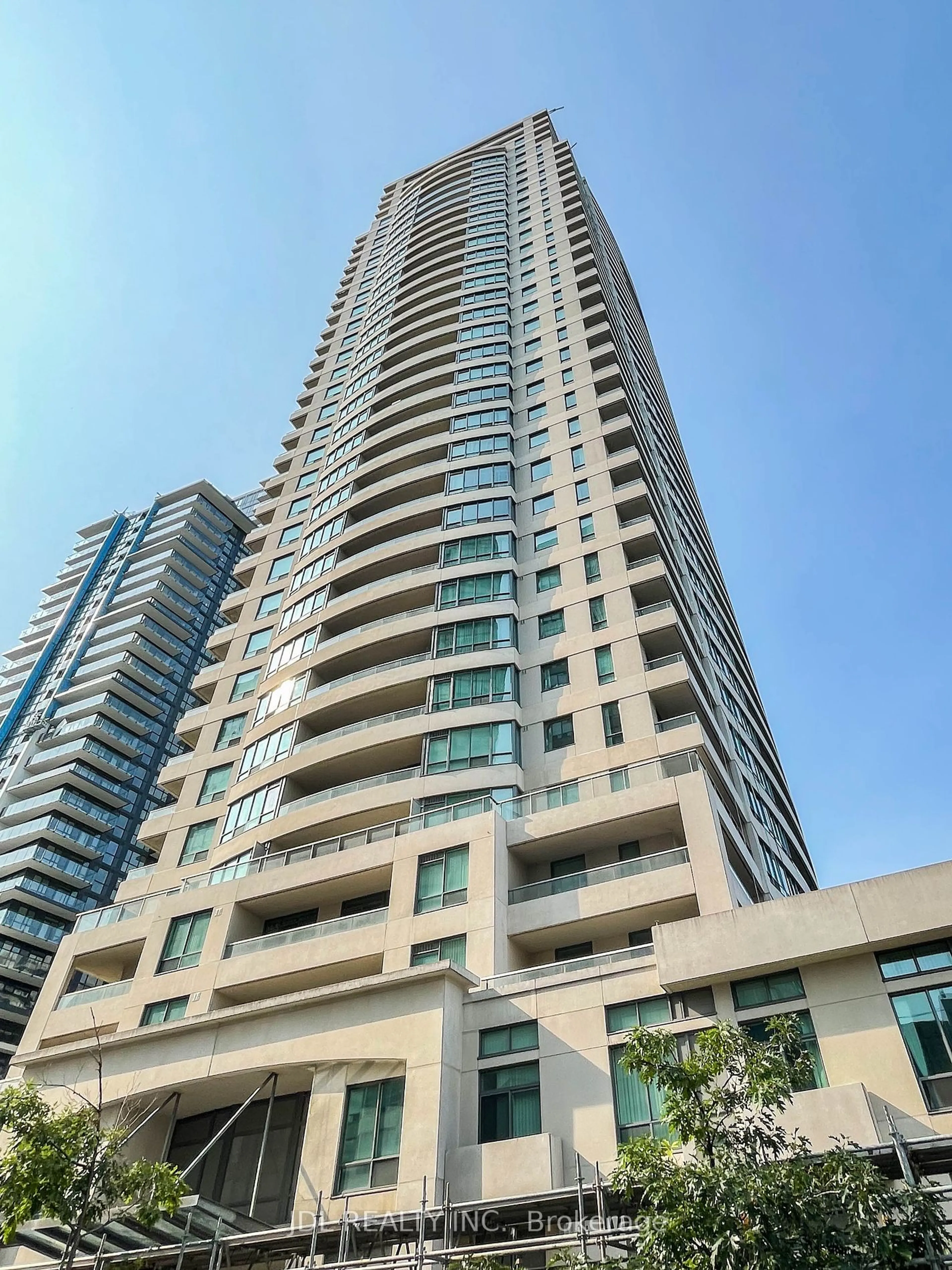 A pic from exterior of the house or condo for 18 Spring Garden Ave #609, Toronto Ontario M2N 7M2