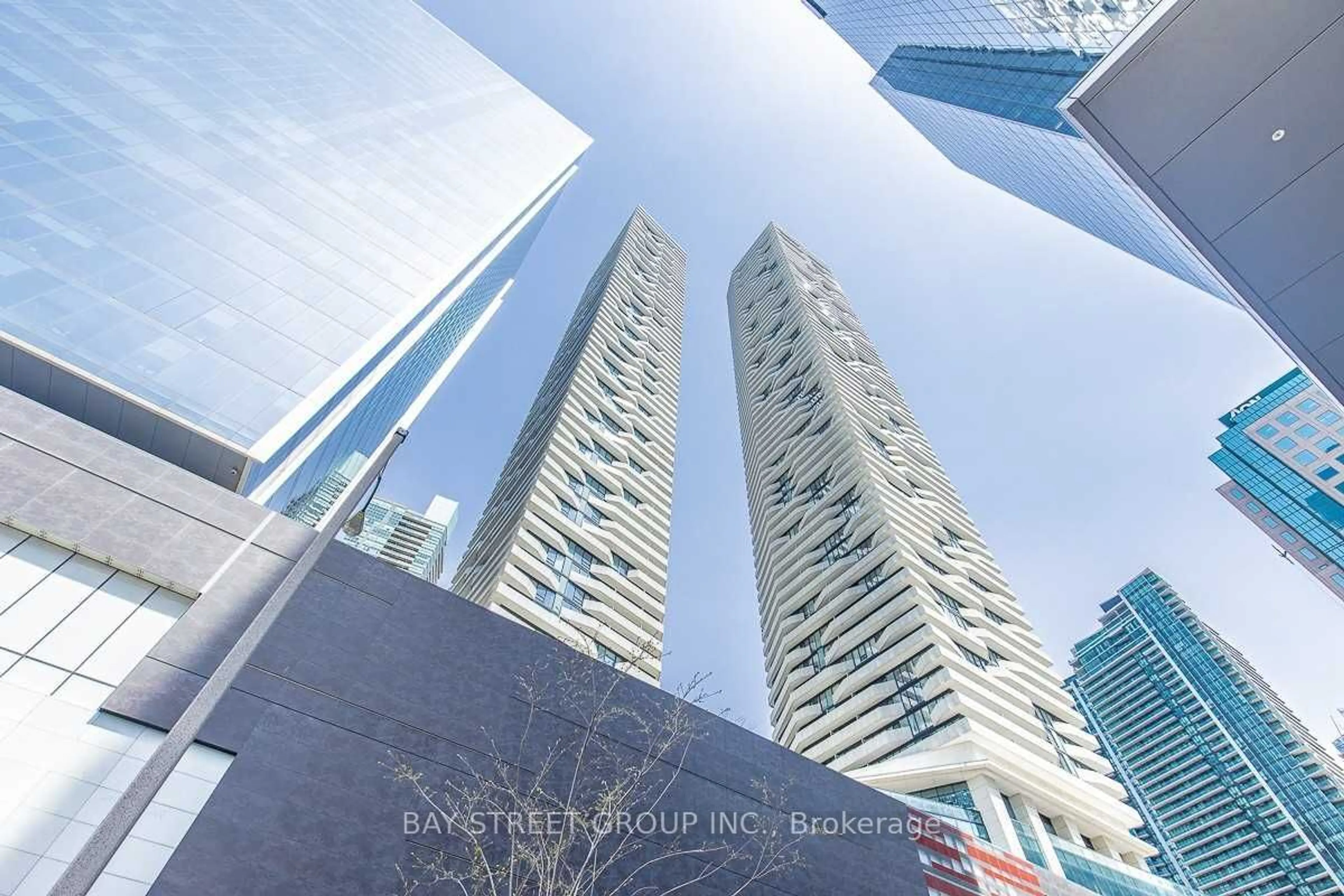 Street view for 100 Harbour St #4310, Toronto Ontario M5J 1B7