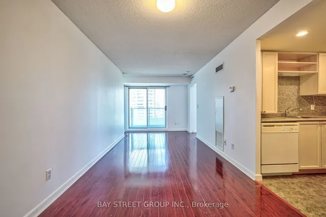 Additional property image - 8 Park Rd Unit 2016