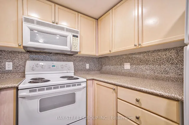 Additional property image - 8 Park Rd Unit 2016