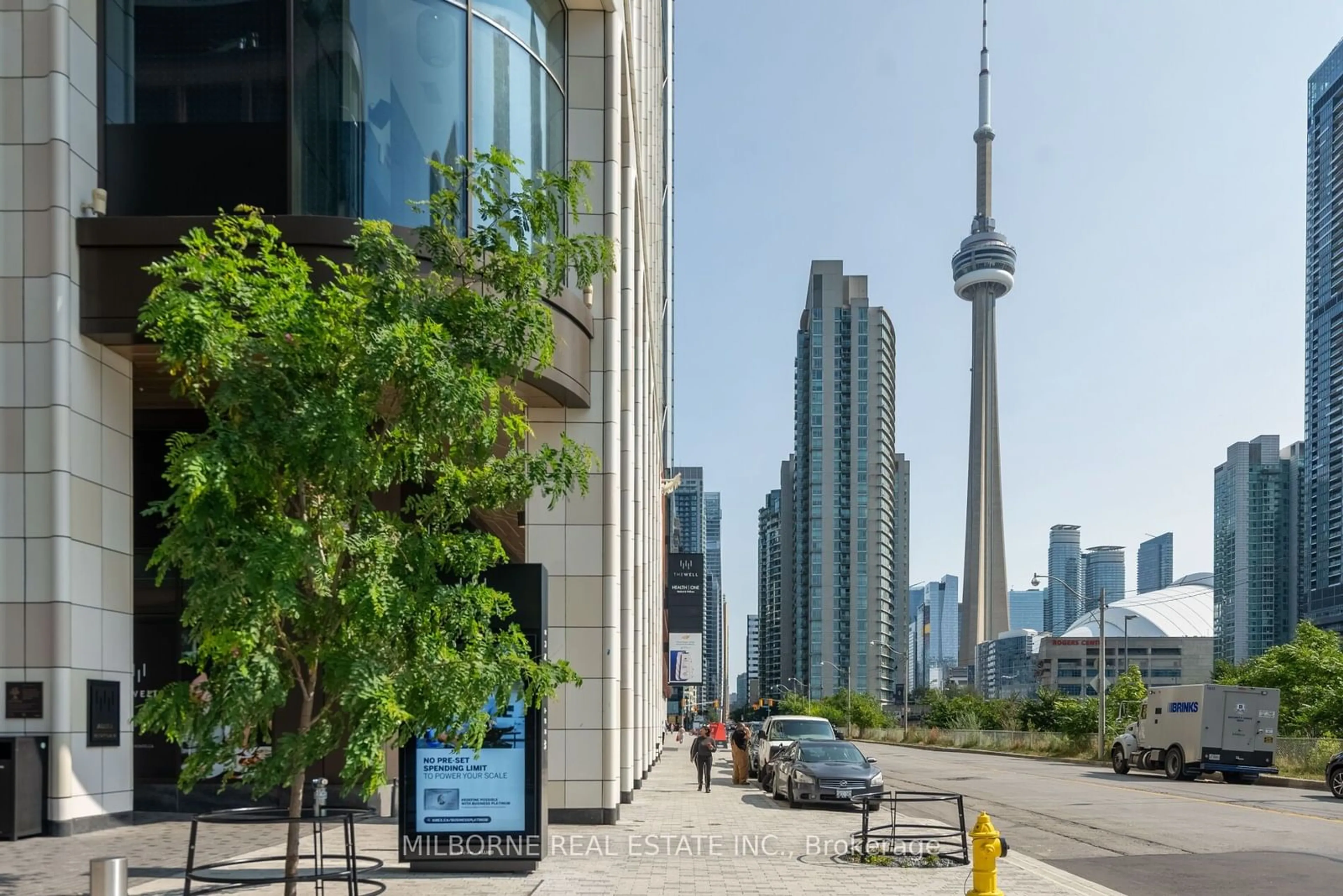 A pic from exterior of the house or condo for 470 Front St W #1405, Toronto Ontario M5V 0V6