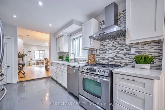 Additional property image - 82 Wolseley St