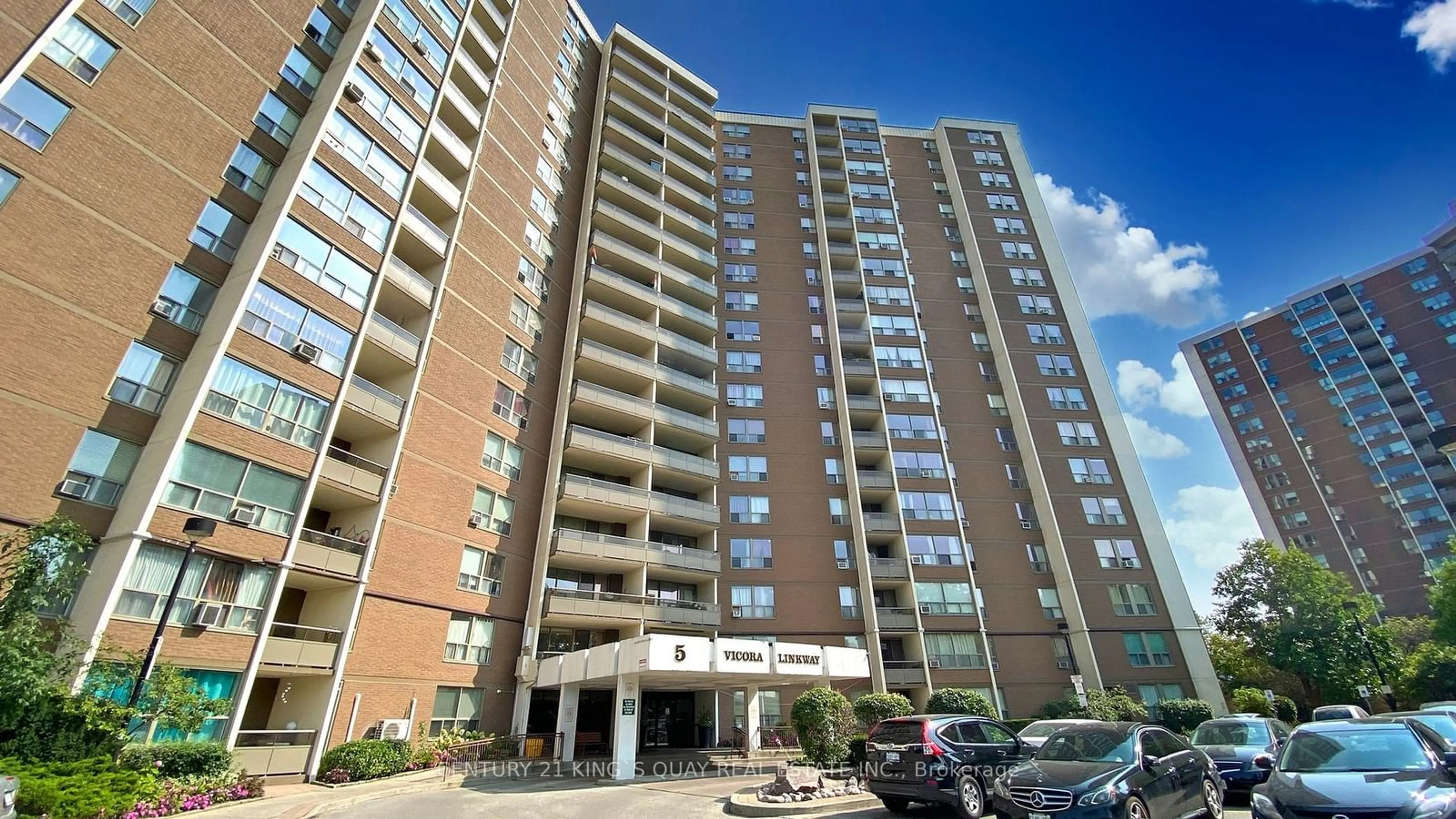 A pic from exterior of the house or condo for 5 Vicora Linkway #303, Toronto Ontario M3C 1A4