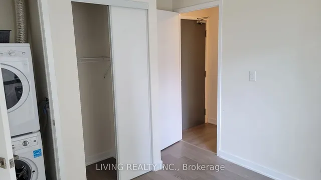 Additional property image - 17 Dundonald St Unit 701