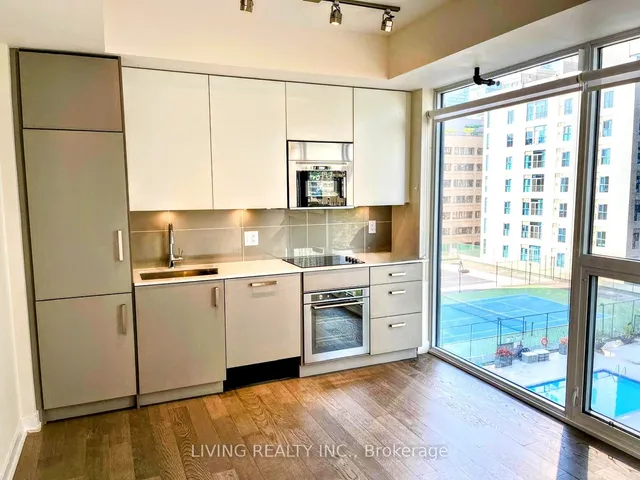 Additional property image - 17 Dundonald St Unit 701