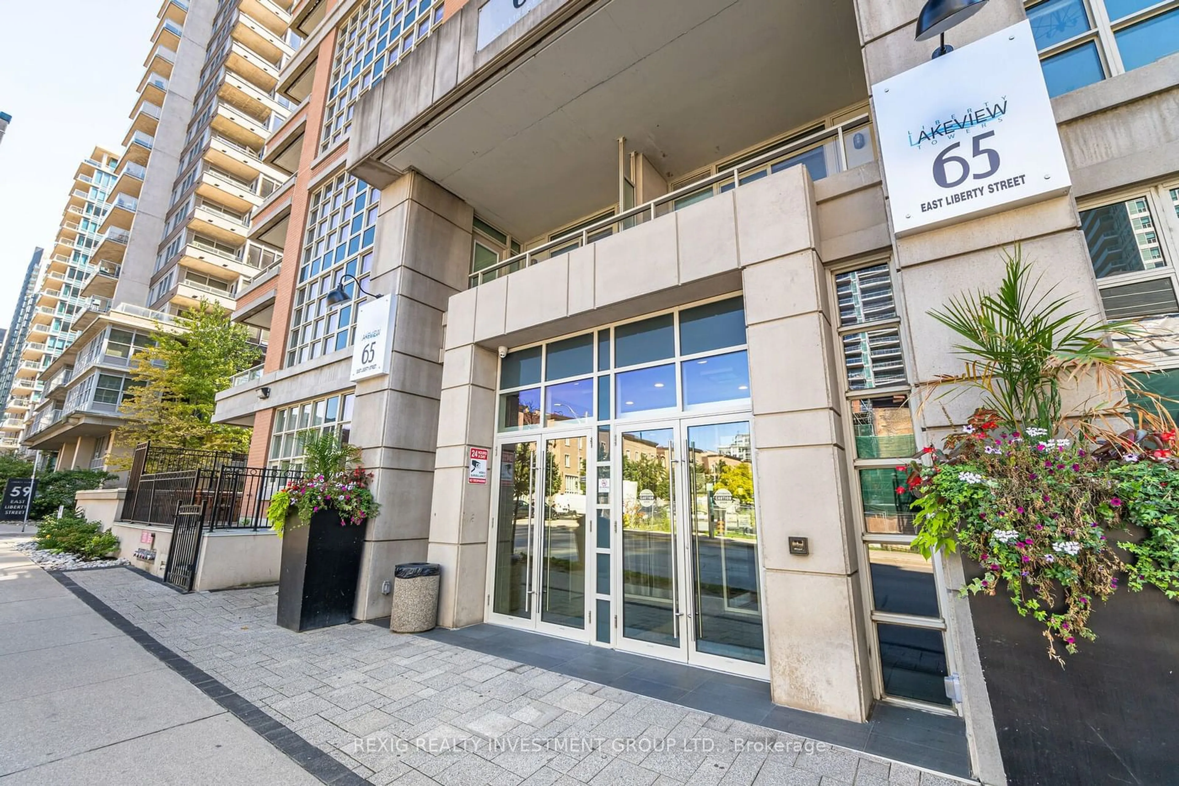 A pic from exterior of the house or condo for 65 East Liberty St #1317, Toronto Ontario M6K 3R2