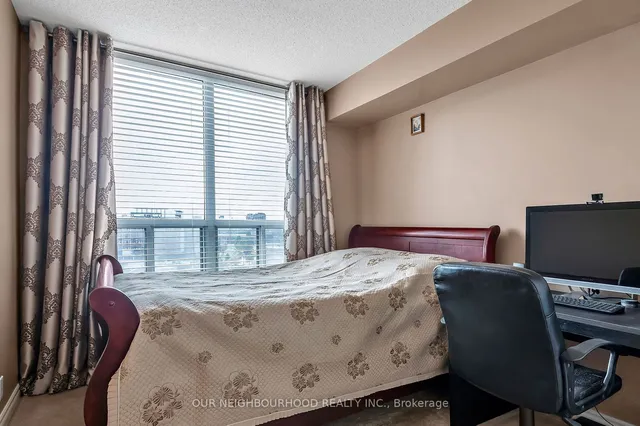 Additional property image - 1720 Eglinton Ave Unit 813