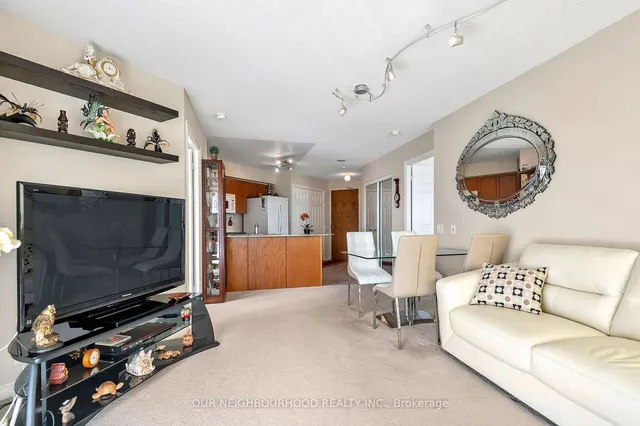 Additional property image - 1720 Eglinton Ave Unit 813