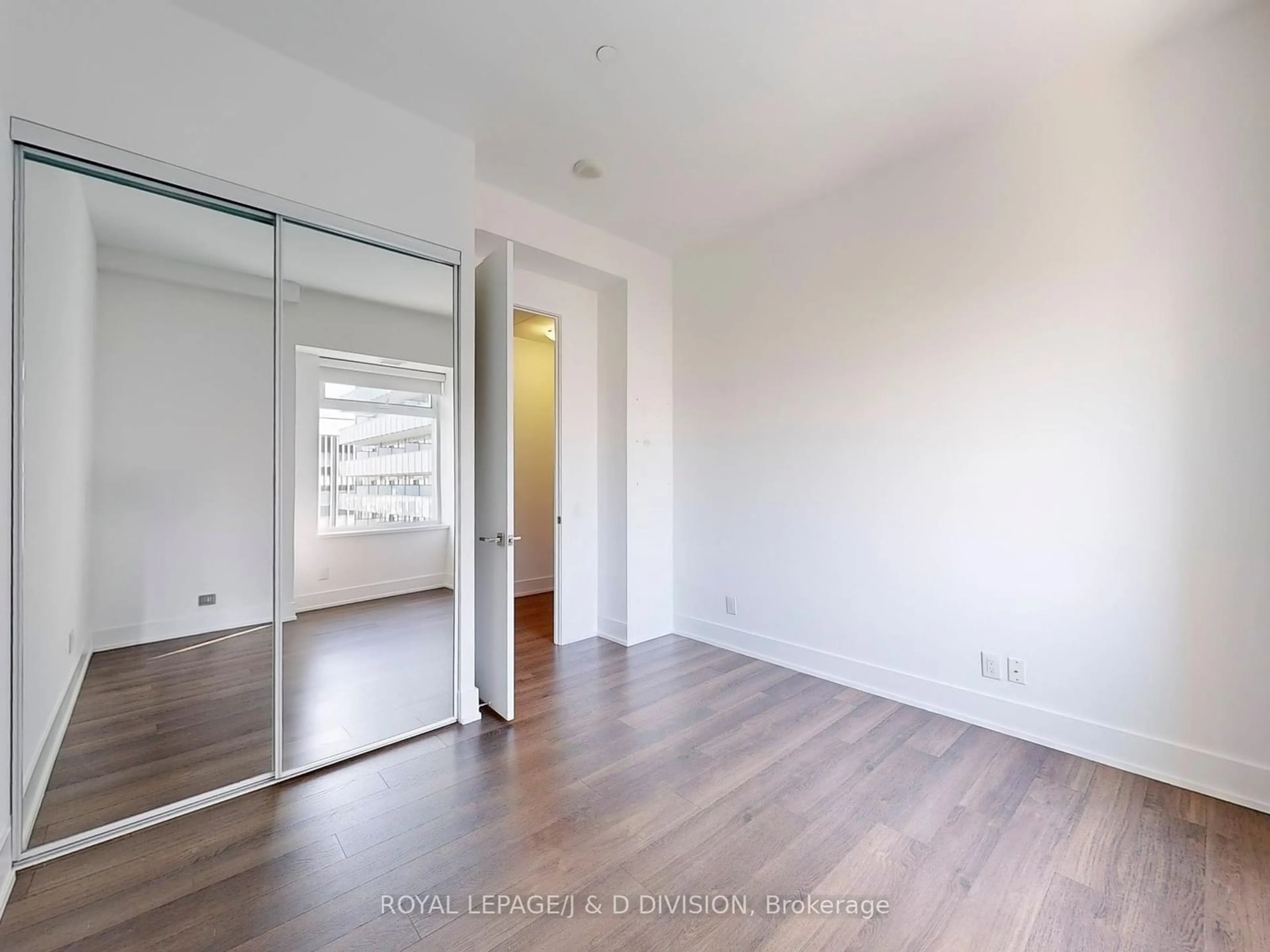 A pic of a room, wood floors for 111 St Clair Ave #1221, Toronto Ontario M4V 1N5