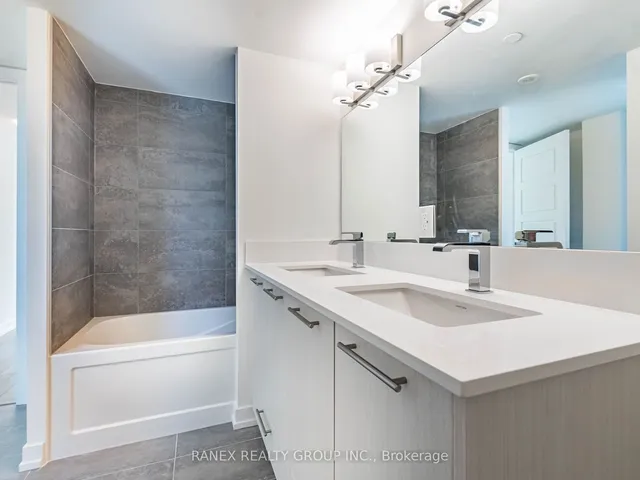 Additional property image - 851 Sheppard Ave Unit 21