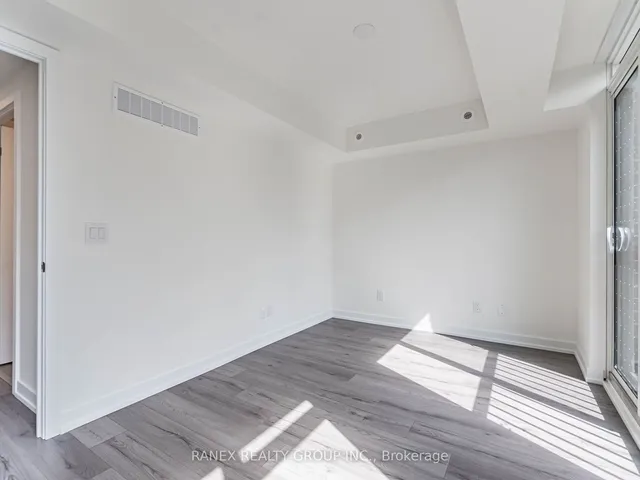 Additional property image - 851 Sheppard Ave Unit 21