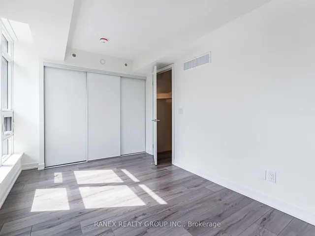 Additional property image - 851 Sheppard Ave Unit 21
