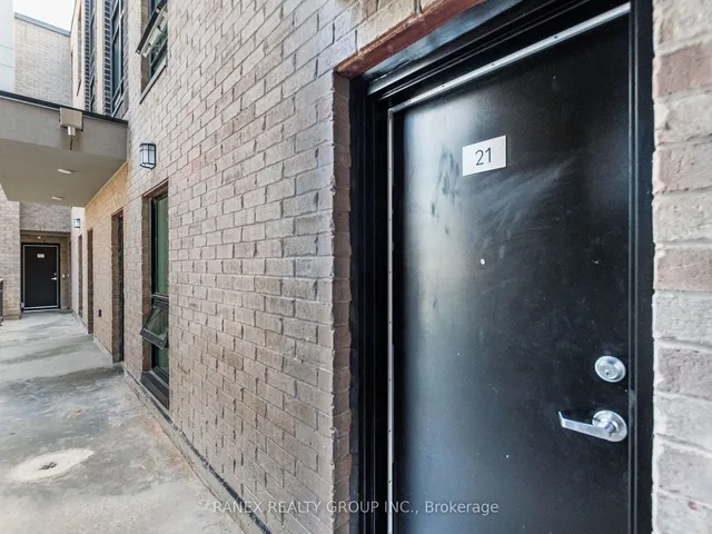 Additional property image - 851 Sheppard Ave Unit 21