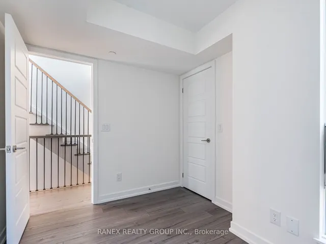 Additional property image - 851 Sheppard Ave Unit 21