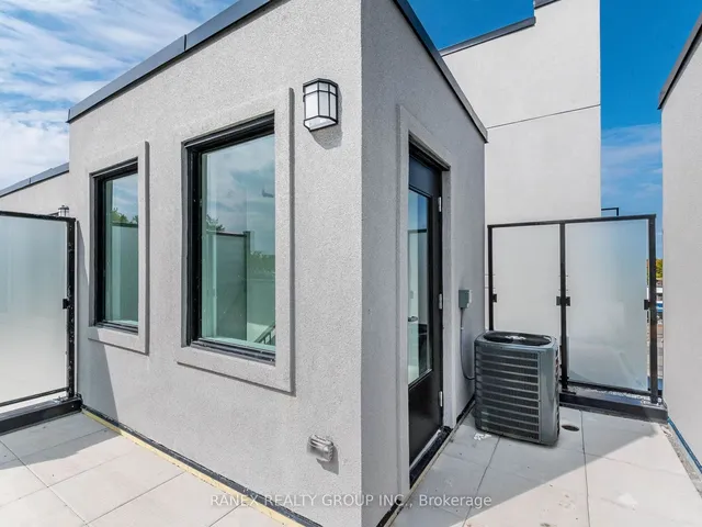 Additional property image - 851 Sheppard Ave Unit 21