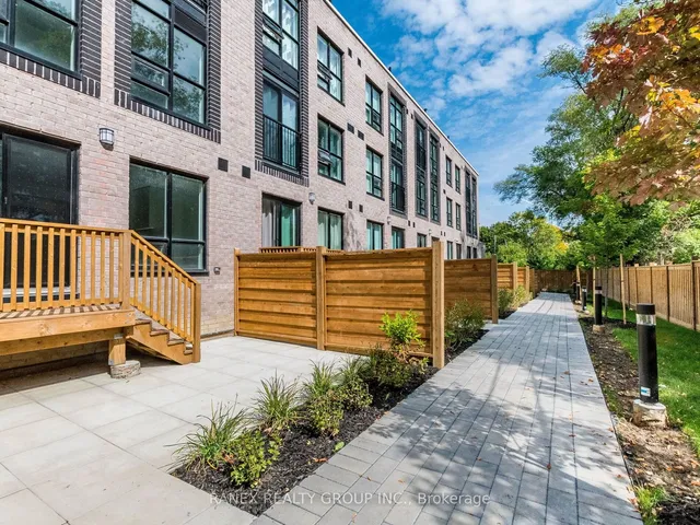 Additional property image - 851 Sheppard Ave Unit 21