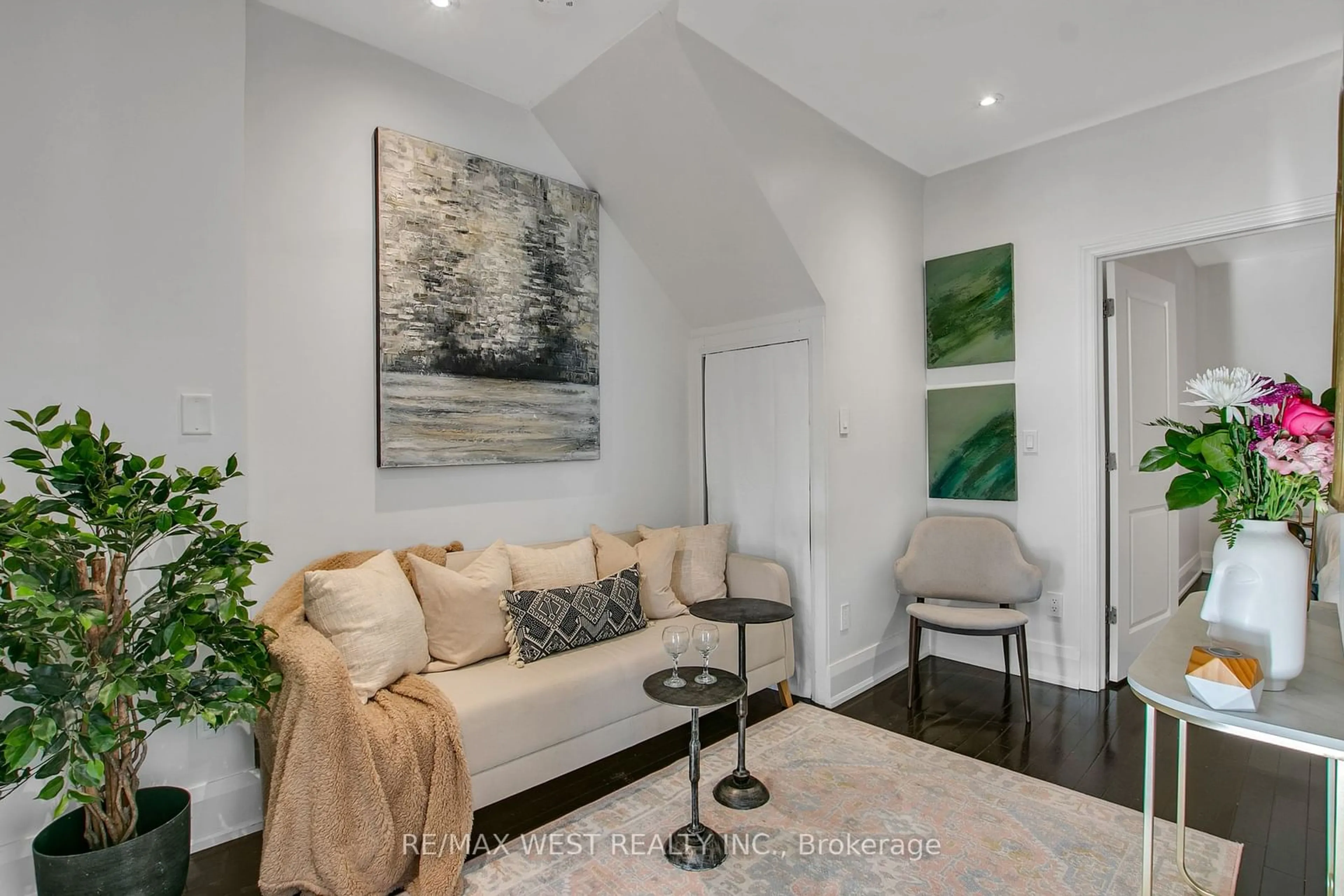 Living room for 308 St Clarens Ave, Toronto Ontario M6H 3W3