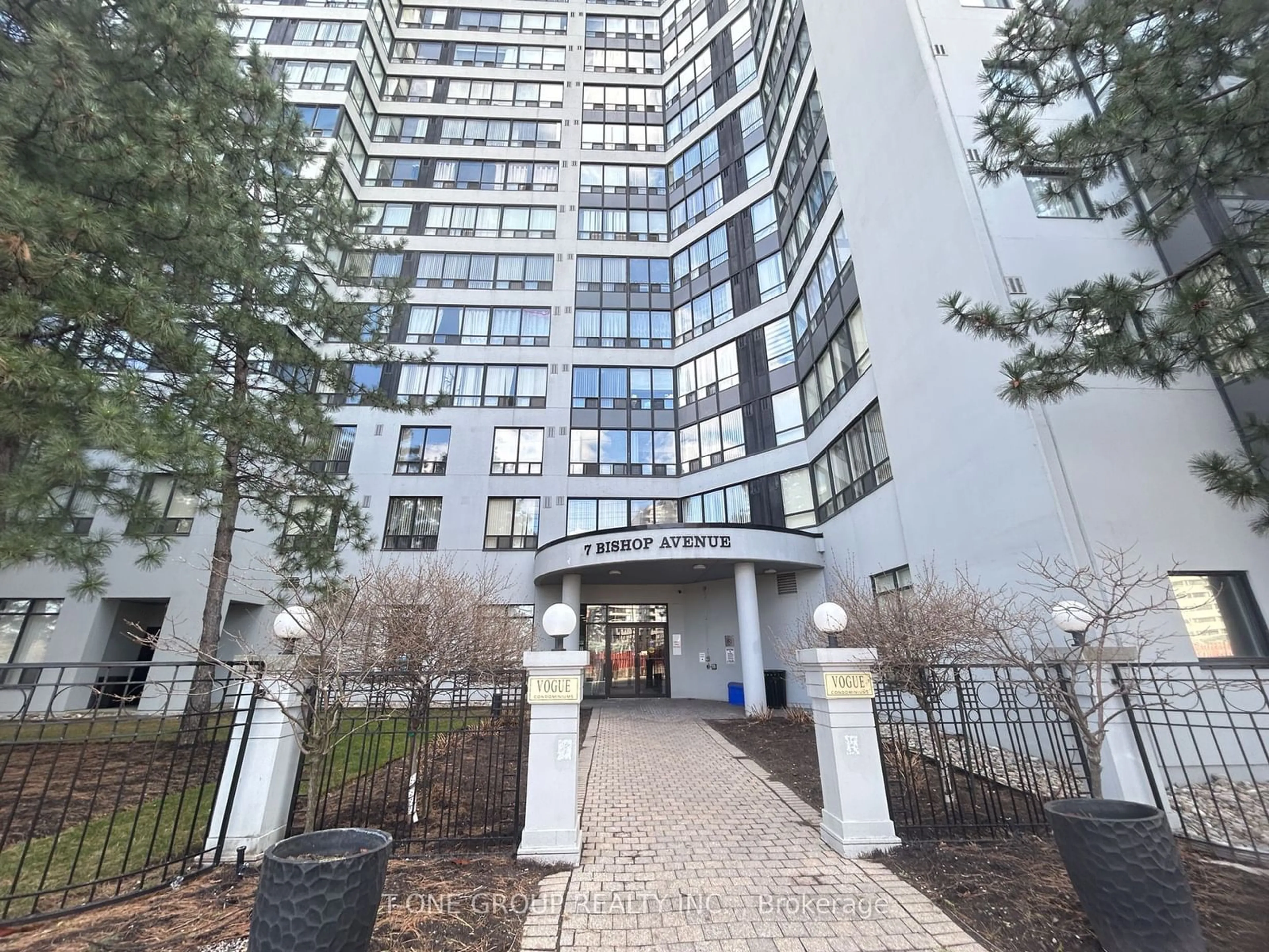 A pic from exterior of the house or condo for 7 Bishop Ave #1010, Toronto Ontario M2M 4J4