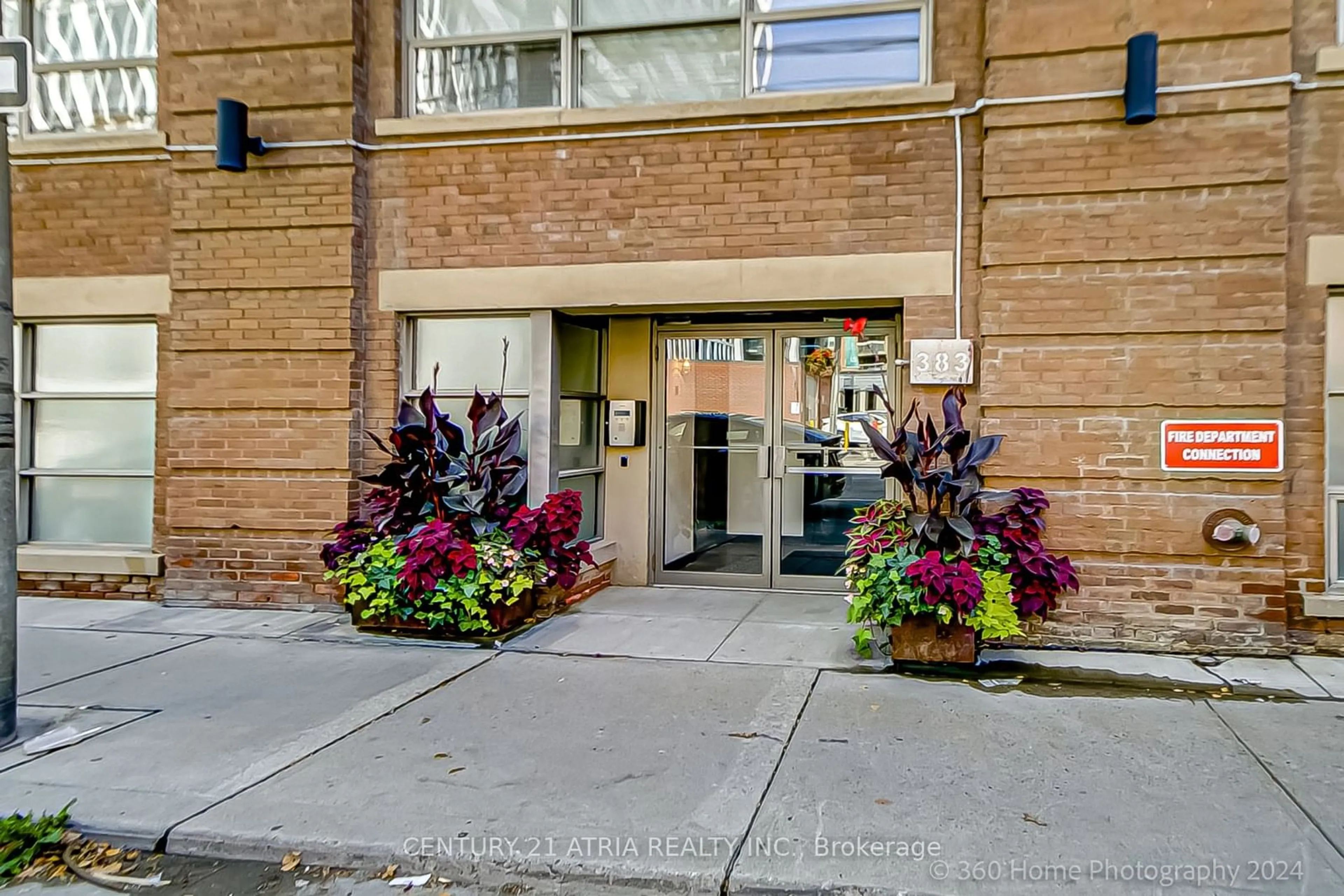 A pic from exterior of the house or condo for 383 Adelaide St #313, Toronto Ontario M5A 1N3