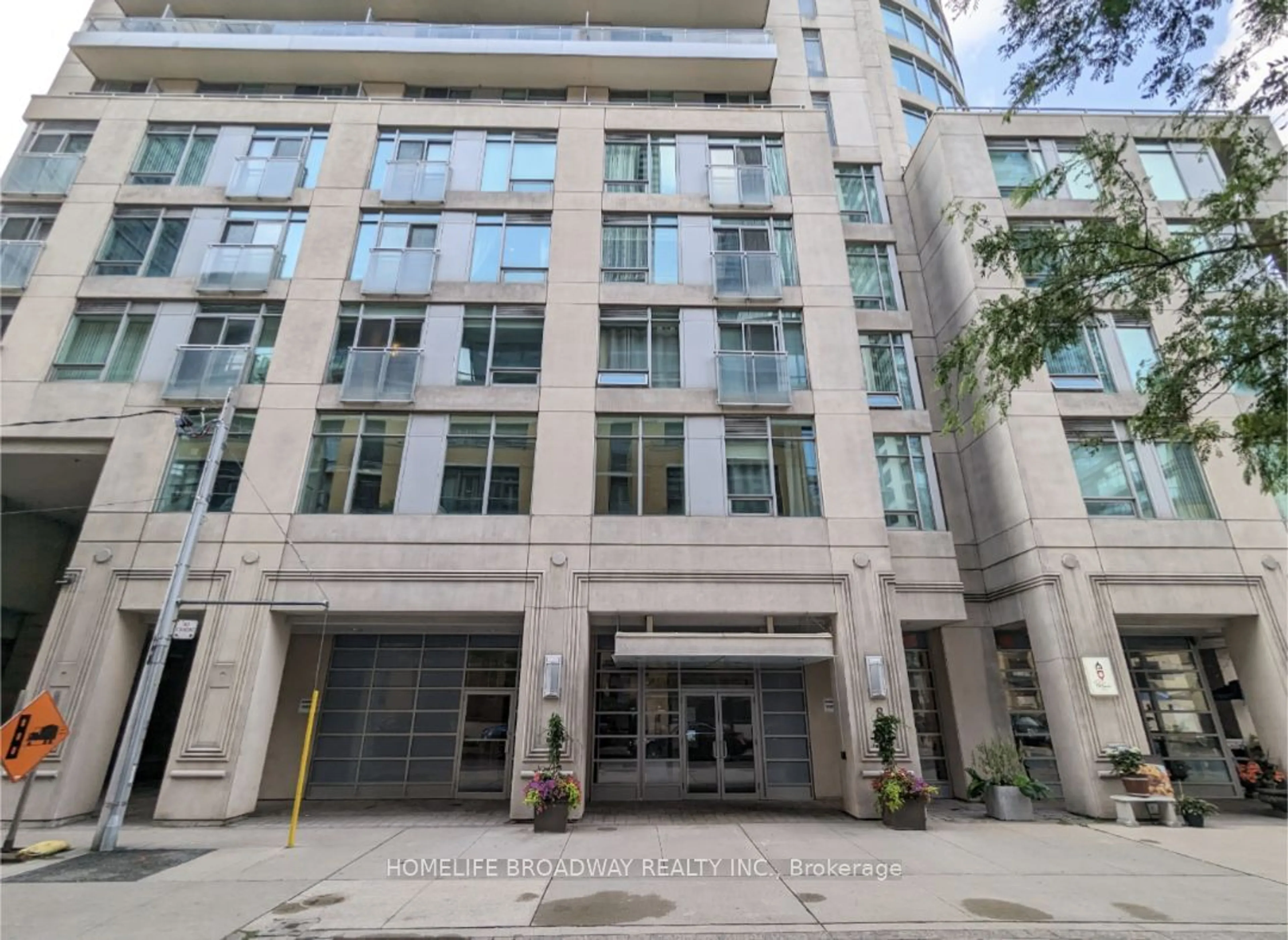 A pic from exterior of the house or condo for 8 Scollard St #305, Toronto Ontario M5R 1M2