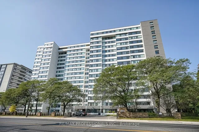Additional image 25 of 3000 Bathurst St Unit 1205