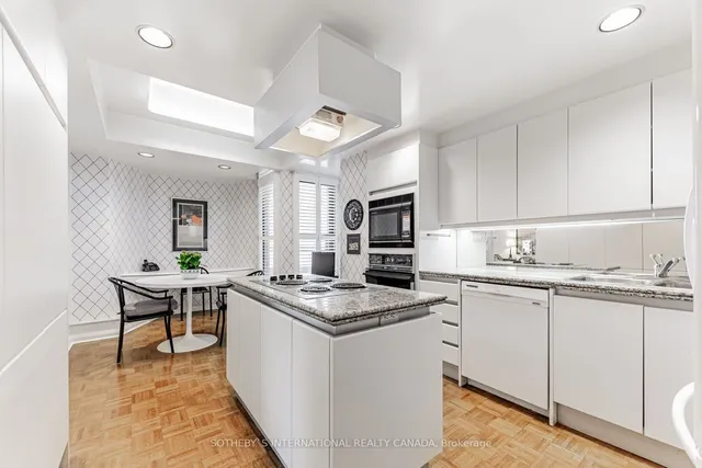 Additional property image - 55 Prince Arthur Ave Unit 805