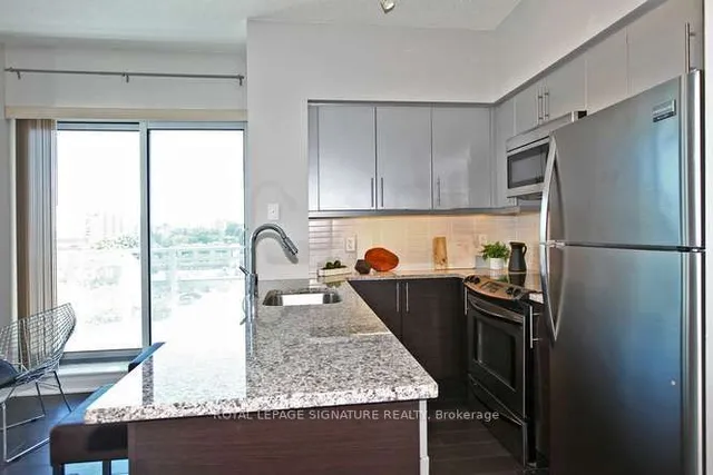 Additional property image - 83 Redpath Ave Unit 402