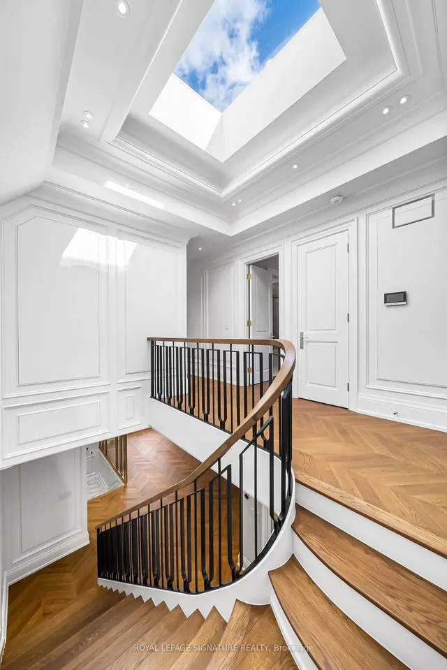 Additional property image - 505 Soudan Ave
