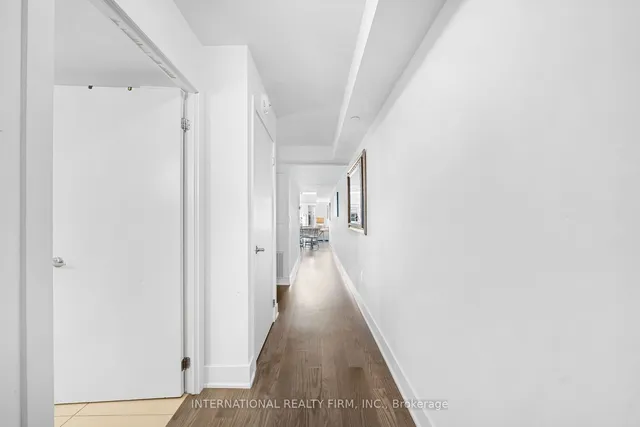 Additional property image - 955 Bay St Unit 617